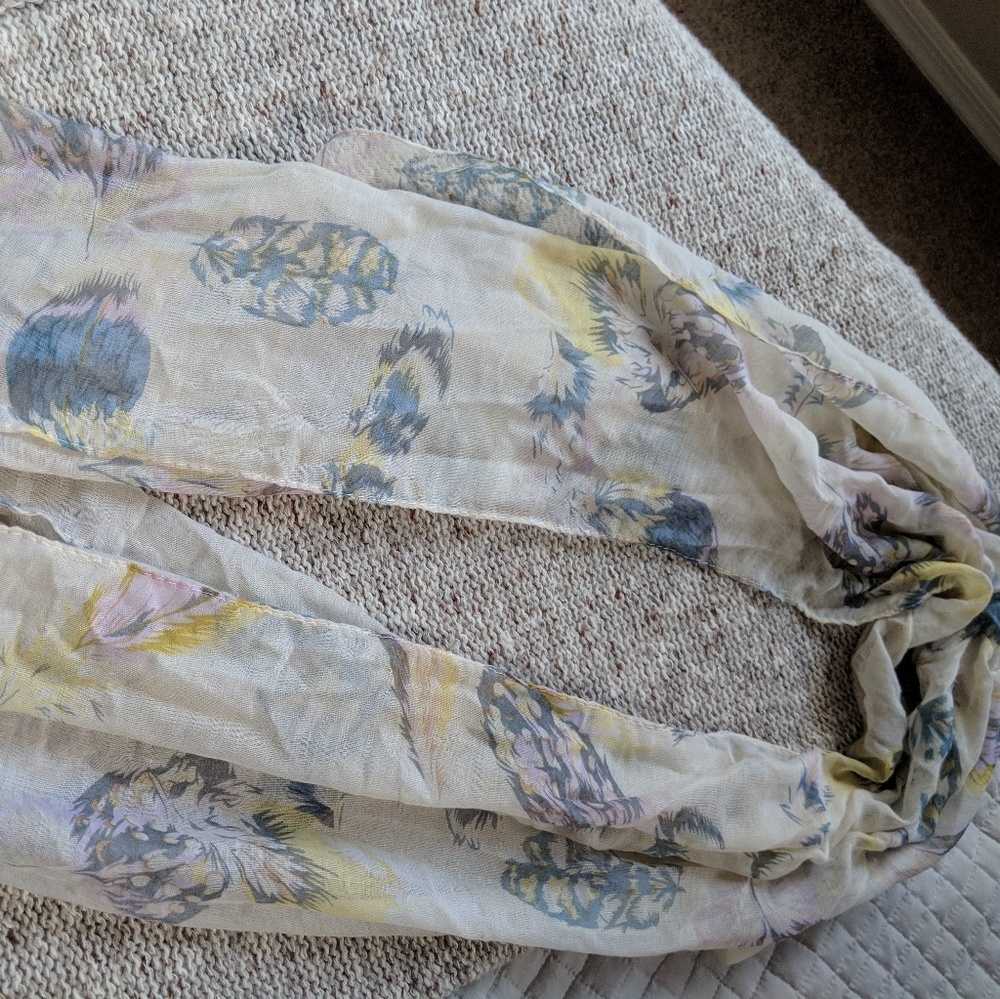 Fashion scarf